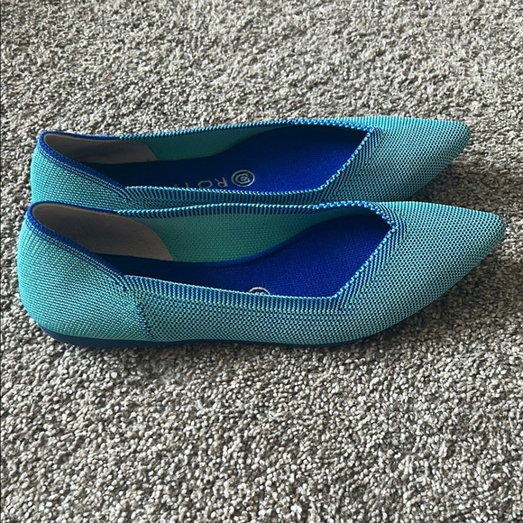 Rothy's Aquamarine Point Retired Flats Rare - Picture 1 of 5